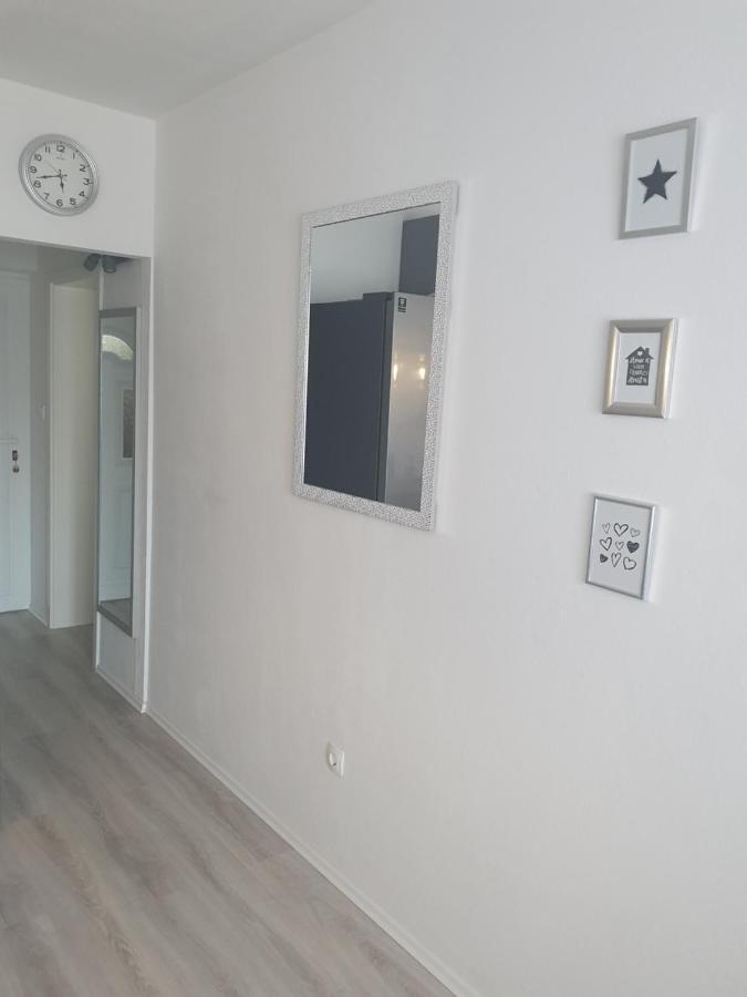 Apartman Nina Хвар Екстериор снимка